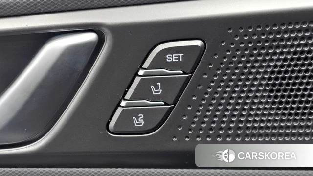 Hyundai The New Ionic Hybrid 2020 Серебристо-серый из Кореи, фото 4