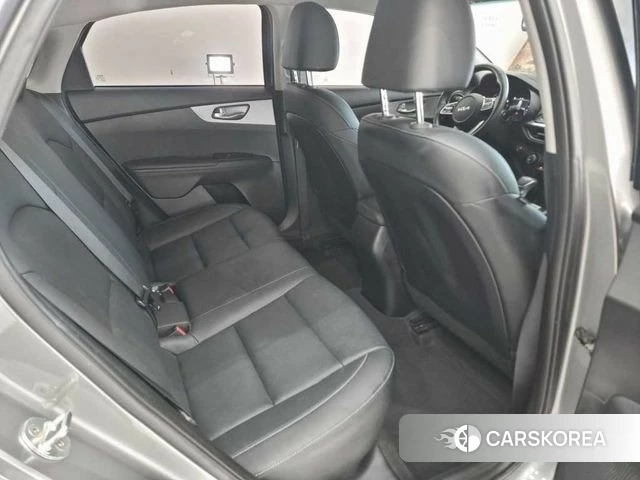 Kia The New K3 2nd generation 2021 Серый из Кореи, фото 4