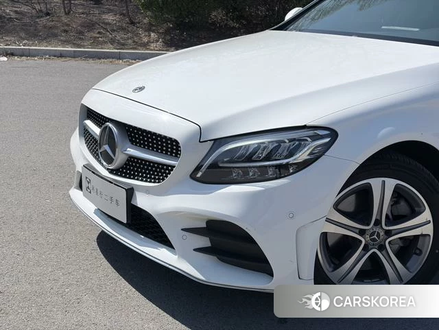Mercedes-Benz C-class 2021 Белый из Китая, фото 4