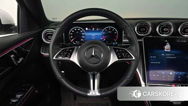 Mercedes-Benz C-Class W205 2022 Белый из Кореи, фото 4