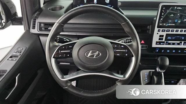 Hyundai Staria 2023 Серебряный из Кореи, фото 4