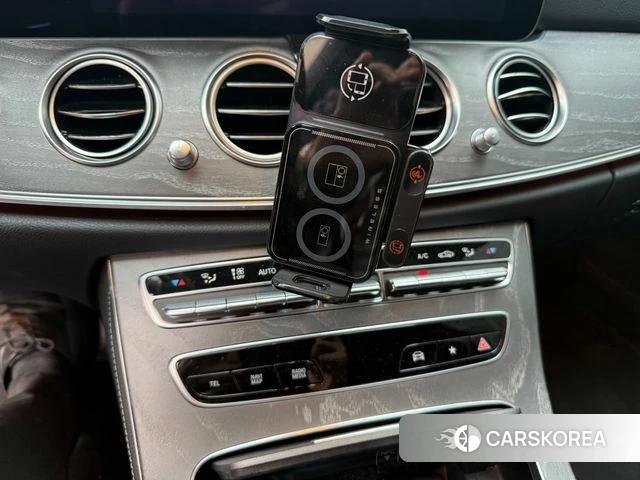 Mercedes-Benz E-Class W213 2023 Белый из Кореи, фото 4