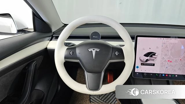 Tesla Model 3 2022 Белый из Кореи, фото 4