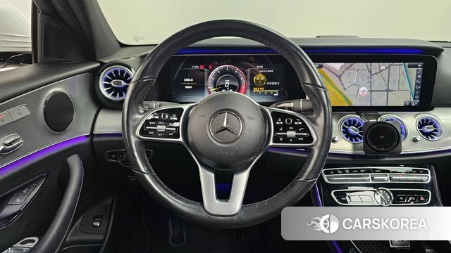 Mercedes-Benz E-Class W213 2018 Белый из Кореи, фото 4