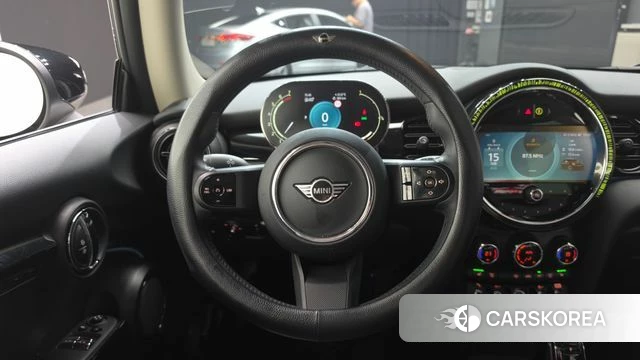 Mini Cooper 2023 Песочный из Кореи, фото 4