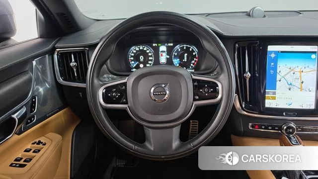 Volvo V90 Cross-Country 2018 Серый из Кореи, фото 4