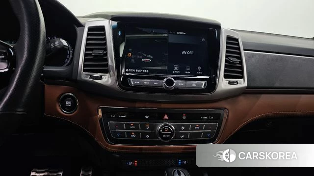 Ssangyong Rexton Sports Cannes 2019 Серебристо-серый из Кореи, фото 4