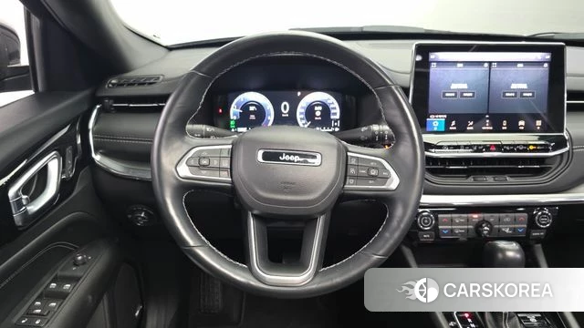 Jeep Compass 2nd Generation 2022 Черный из Кореи, фото 4