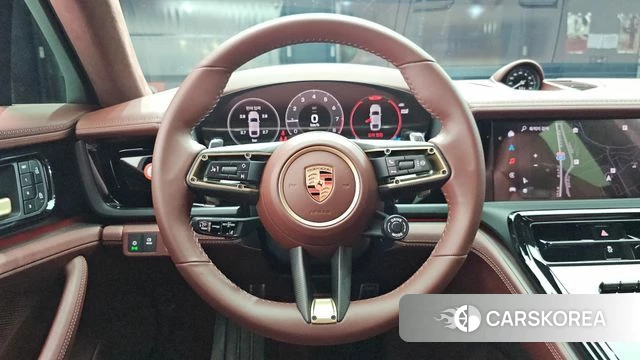 Porsche Panamera (976) 2025 Серебристо-серый из Кореи, фото 4
