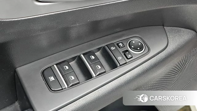 Kia The New K3 2nd generation 2023 Белый из Кореи, фото 4