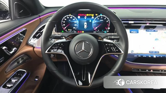 Mercedes-Benz E-Class W214 2024 Черный из Кореи, фото 4
