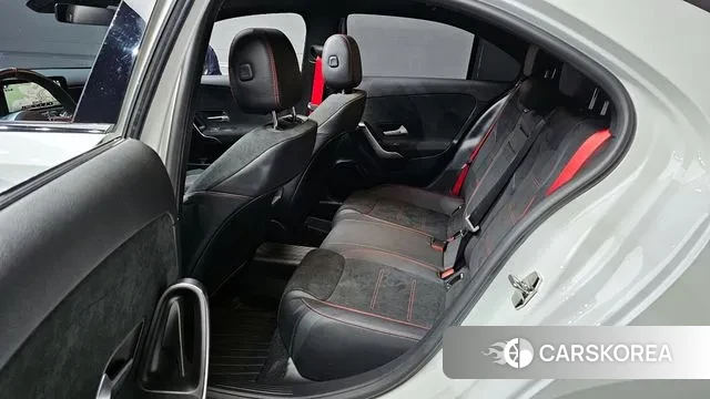 Mercedes-Benz A-Class W177 2022 Белый из Кореи, фото 4