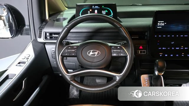 Hyundai Staria 2024 Черный из Кореи, фото 4