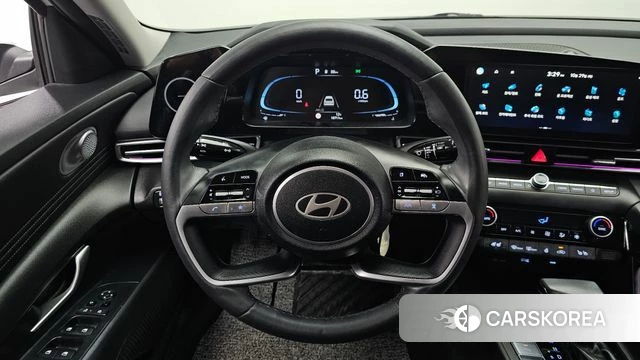Hyundai The New Avante (CN7) 2023 Белый из Кореи, фото 4