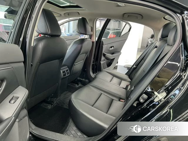 Nissan Sylphy 2021 Черный из Китая, фото 4