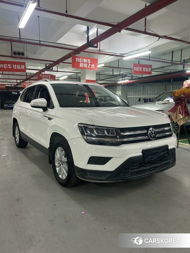 Volkswagen Tharu 2021 Белый из Китая, фото 4