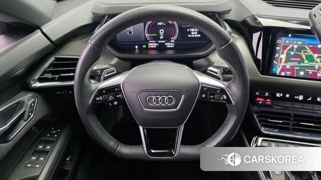 Audi e-Tron GT 2021 Белый из Кореи, фото 4