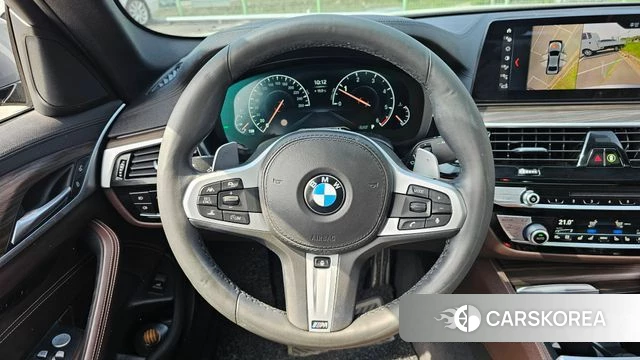 BMW 5 Series (G30) 2019 Серый из Кореи, фото 4