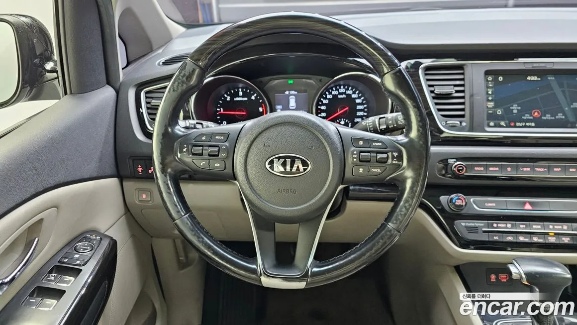 Kia The New Carnival 2018 Черный из Кореи, фото 4