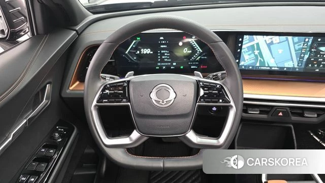 Ssangyong Torres EVX 2023 Черный из Кореи, фото 4
