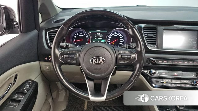 Kia The New Carnival 2018 Серый из Кореи, фото 4