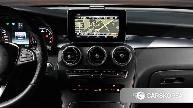 Mercedes-Benz GLC-Class X253 2019 Белый из Кореи, фото 4