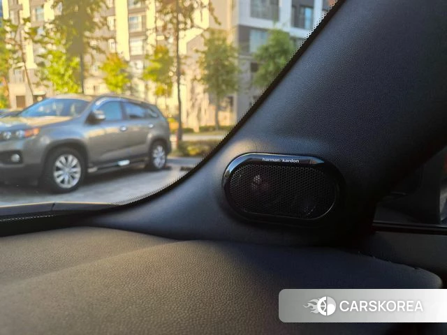 Mini Cooper S Convertible 2023 Серебристо-серый из Кореи, фото 4