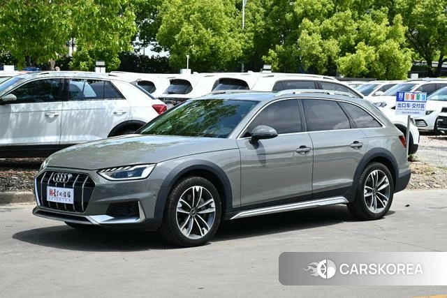 Audi A4L 2021 Темно-серый из Китая, фото 4