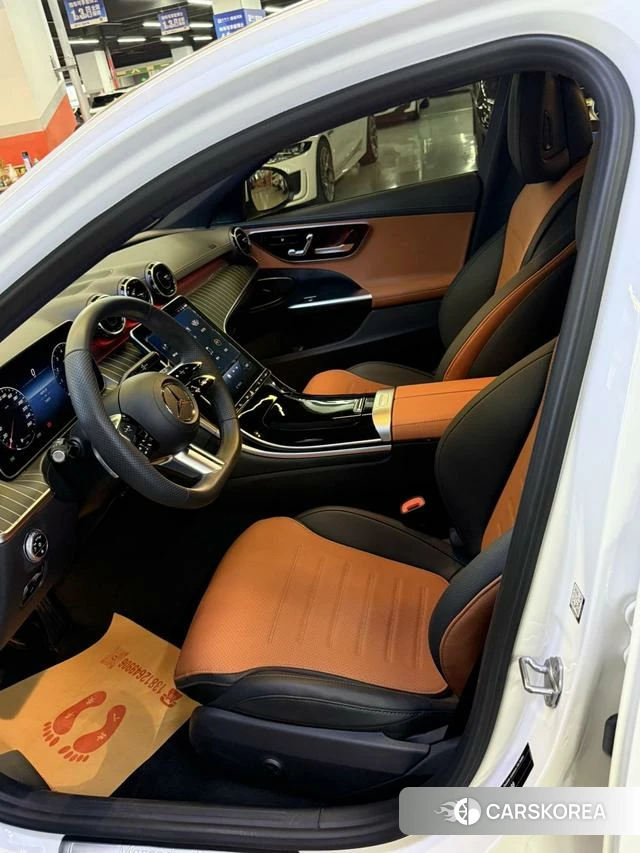 Mercedes-Benz C-class 2023 Белый из Китая, фото 4