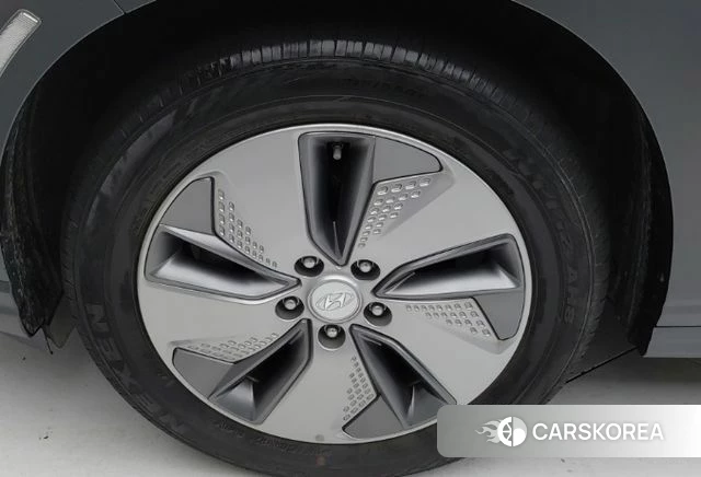 Hyundai Kona Electric 2019 Белый из Кореи, фото 4