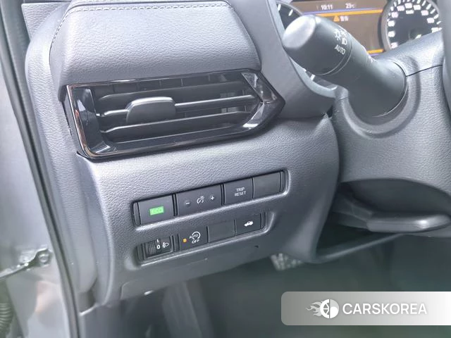 Nissan Sylphy 2024 Темно-серый из Китая, фото 4