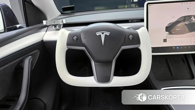 Tesla Model Y 2024 Серый из Кореи, фото 4