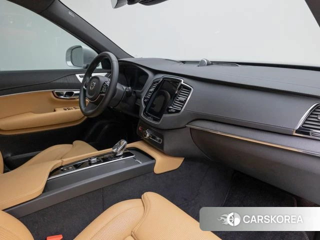 Volvo XC90 second Generation 2023 Серебряный из Кореи, фото 4
