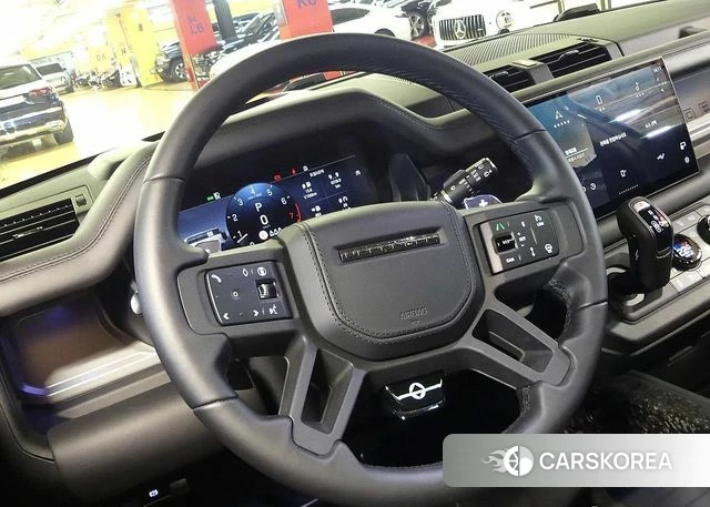 Land Rover Defender (L663) 2025 Серый из Кореи, фото 4