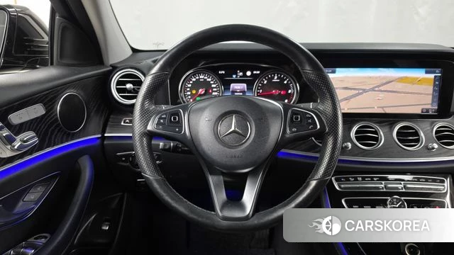 Mercedes-Benz E-Class W213 2018 Черный из Кореи, фото 4