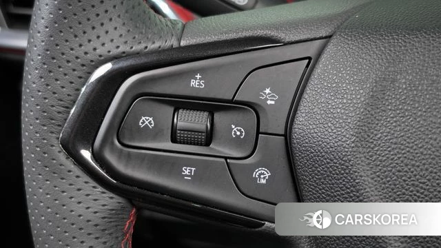 Chevrolet (GM Daewoo) Trailblazer 2023 Черный из Кореи, фото 4