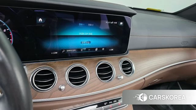 Mercedes-Benz E-Class W213 2023 Белый из Кореи, фото 4