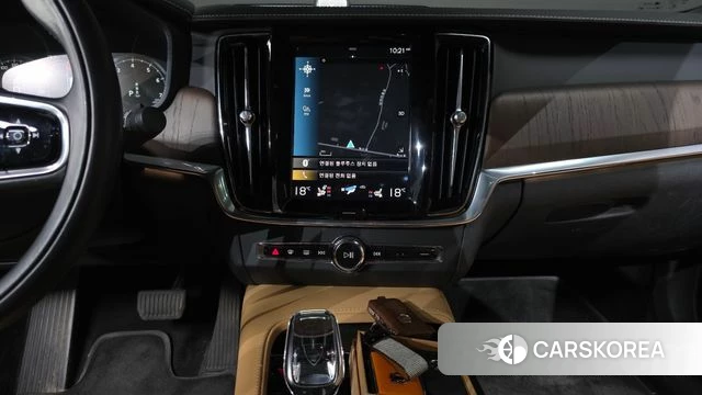 Volvo S90 2021 Серебряный из Кореи, фото 4