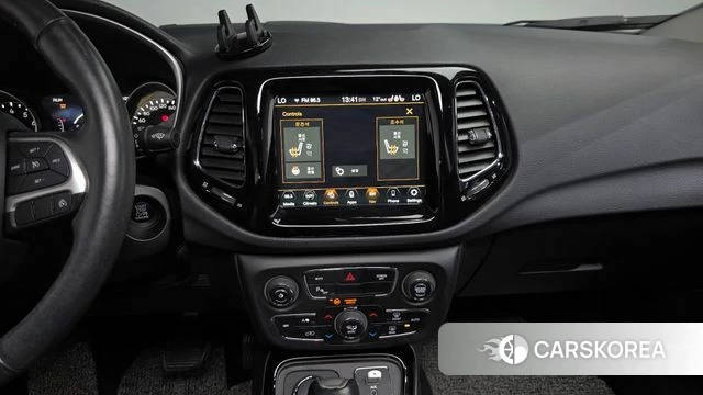 Jeep Compass 2nd Generation 2018 Белый из Кореи, фото 4