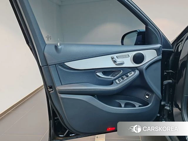Mercedes-Benz GLC 2020 Черный из Китая, фото 4