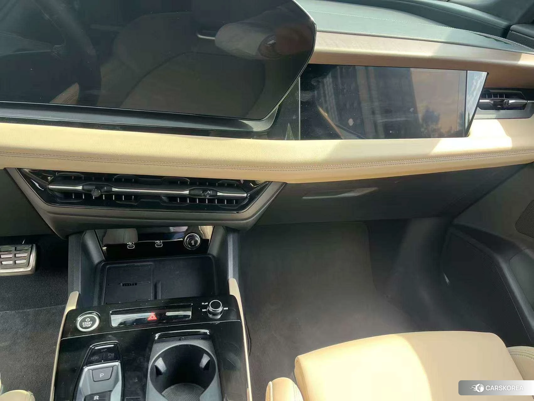 Audi Q6L 2025 Зеленый из Китая, фото 4