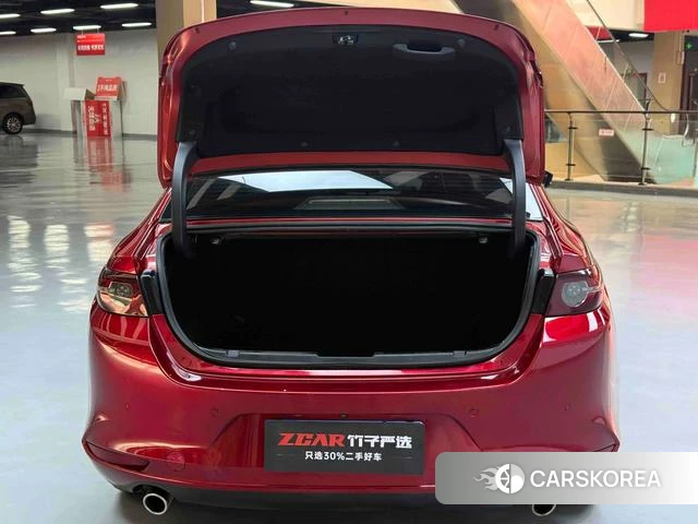 Mazda 3 2021 Красный из Китая, фото 4
