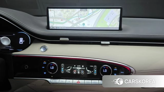 Genesis GV70 2023 Белый из Кореи, фото 4