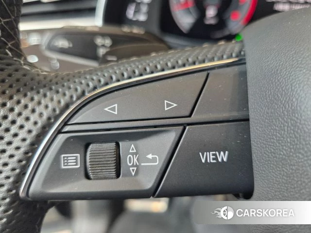 Audi Q8 (4M) 2023 Черный из Кореи, фото 4