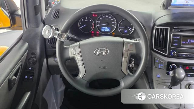 Hyundai The New Grand Starex 2018 Желтый из Кореи, фото 4