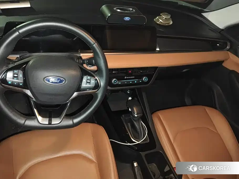 Ford Escort 2021 Белый из Китая, фото 4