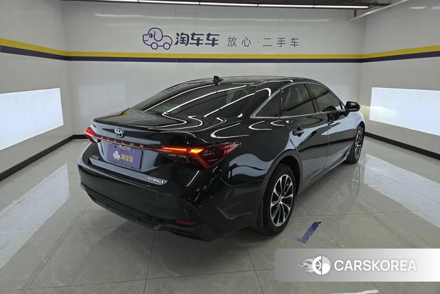 Toyota Avalon 2023 Черный из Китая, фото 4