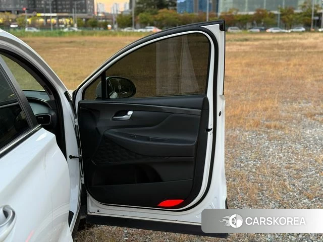 Hyundai The New Santa Fe 2022 Белый из Кореи, фото 4