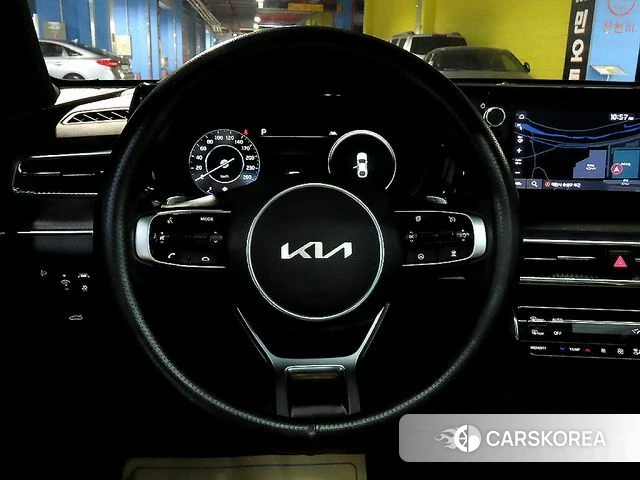 Kia K5 3rd generation 2022 Черный из Кореи, фото 4