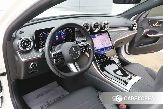 Mercedes-Benz C-class 2024 Белый из Китая, фото 4